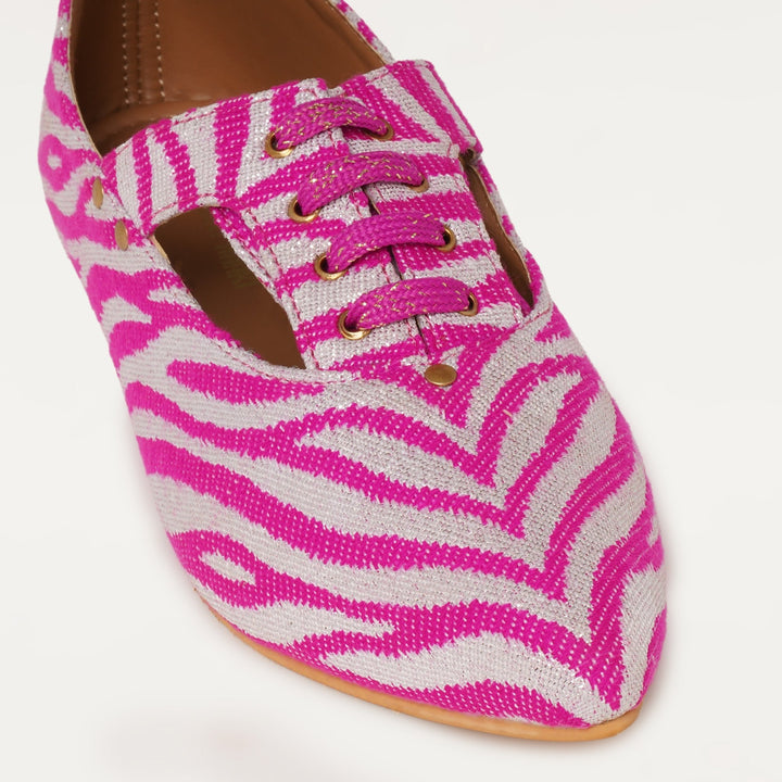 Juliet Oxfords in Pink - The Quirky Naari