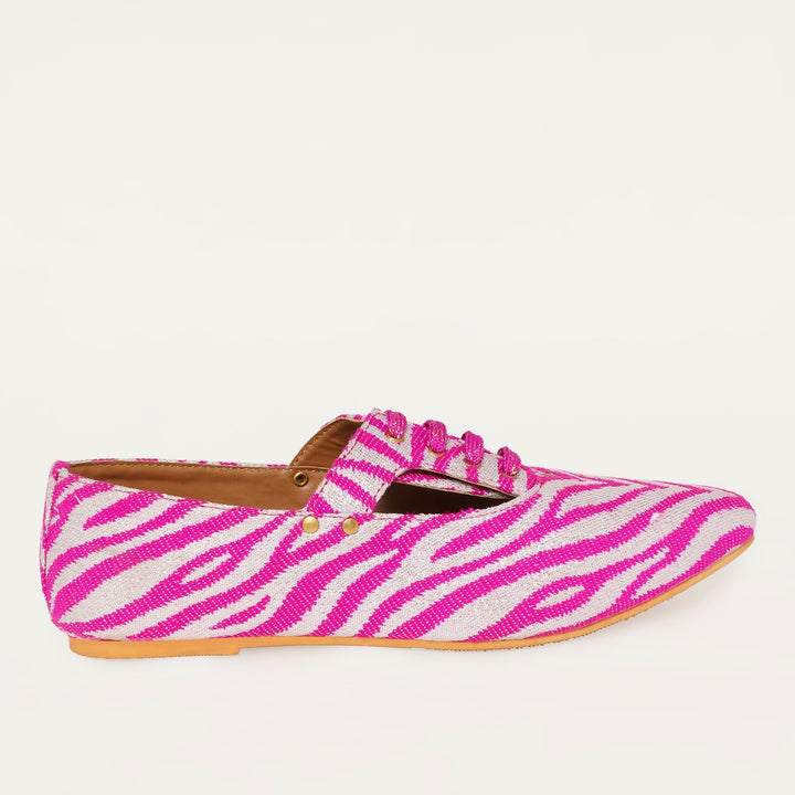 Juliet Oxfords in Pink - The Quirky Naari
